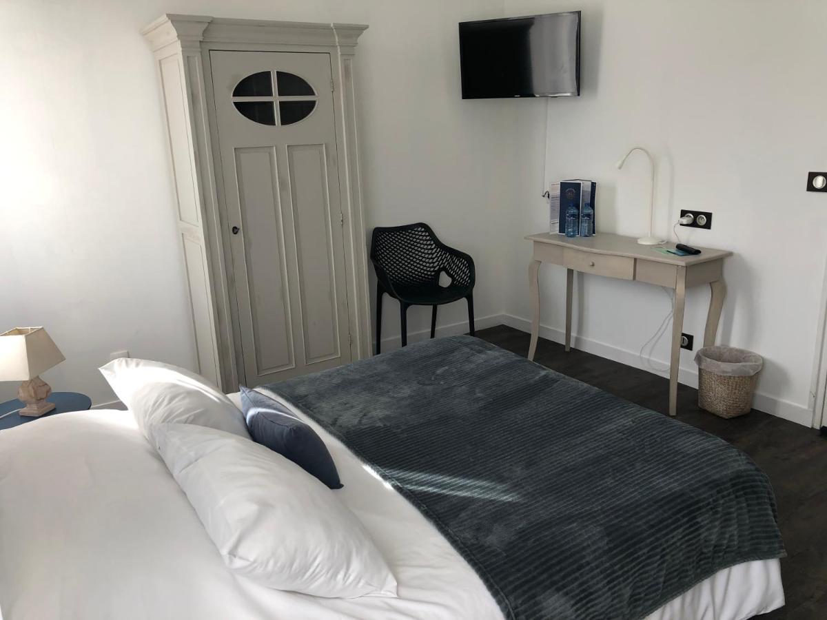 Hotel Restaurant L'Atelier Des Cousins 沙特拉永普拉日 外观 照片